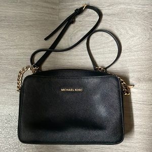 Michael Kors Crossbody Bag black